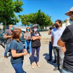 Catarina Martins com população e empresários de Mouraz